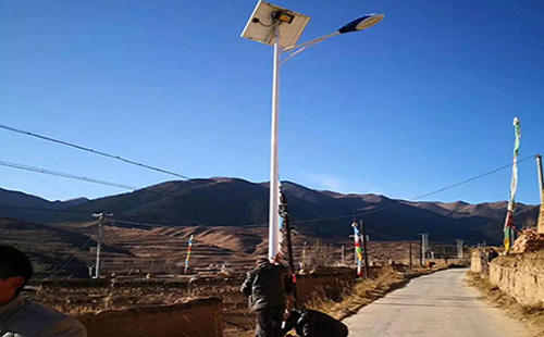 雄关区智慧路灯安装必备设计要素：打造高效智能的城市照明系统