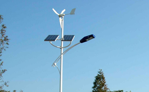 雄关区太阳能路灯为何在农村地区广受欢迎